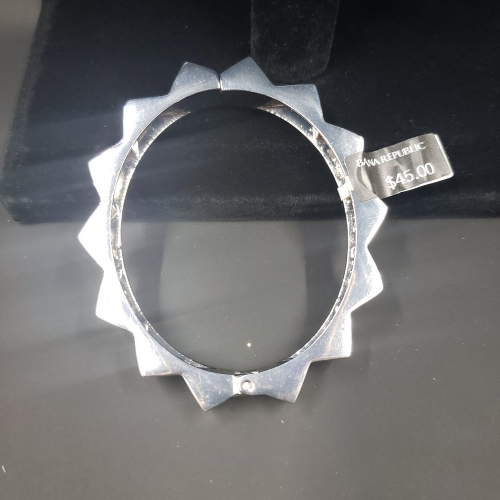 Banana Republic - Spike Bangle